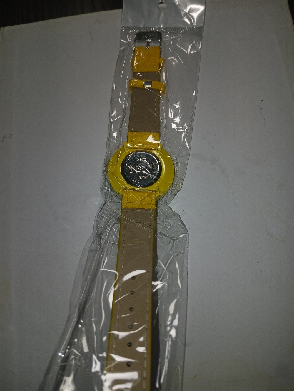 Yellow Minimalist Quartz Watch - Picture 7 of 7